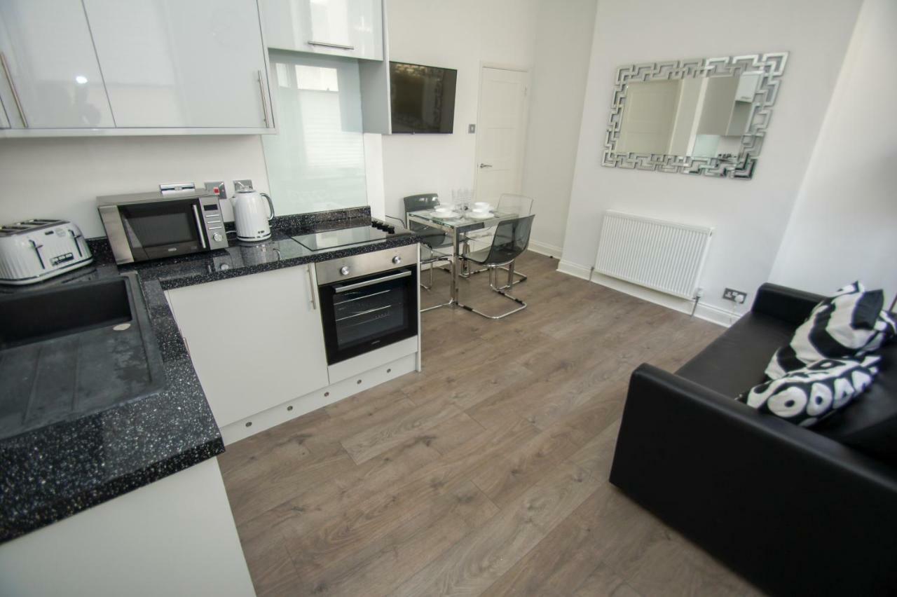 Sea Breeze - Central - By Holiday Lets *